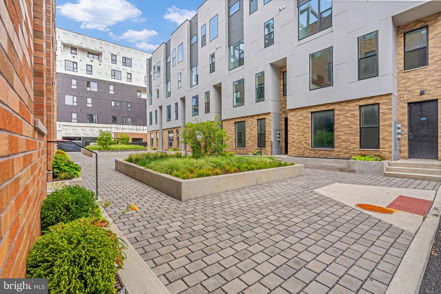 650 Fairmount Ave #j1 Property Photo 44