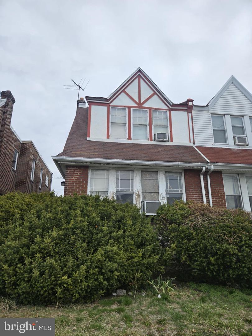 1421 Saint Vincent St Property Photo 1