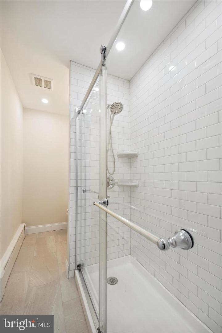 2308 E Allegheny Ave #2 Property Photo 16