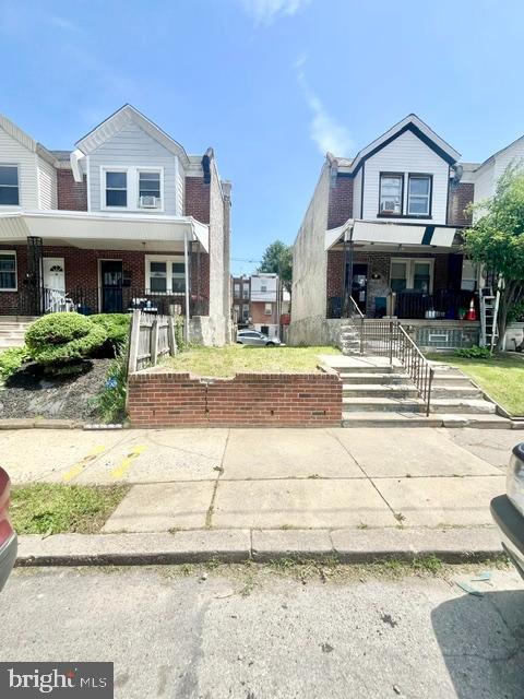 6731 Woolston Ave Property Photo 2