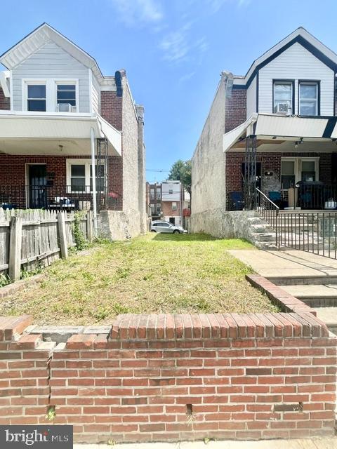 6731 Woolston Ave Property Photo 5