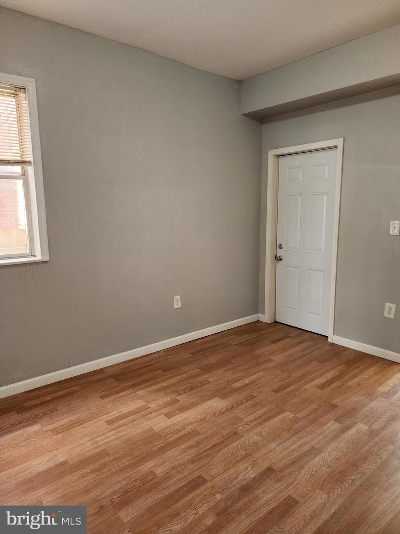 6616 Leeds St Property Photo 9