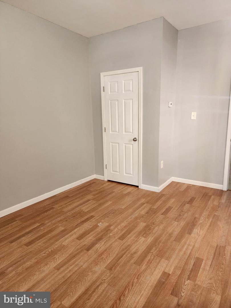 6616 Leeds St Property Photo 10