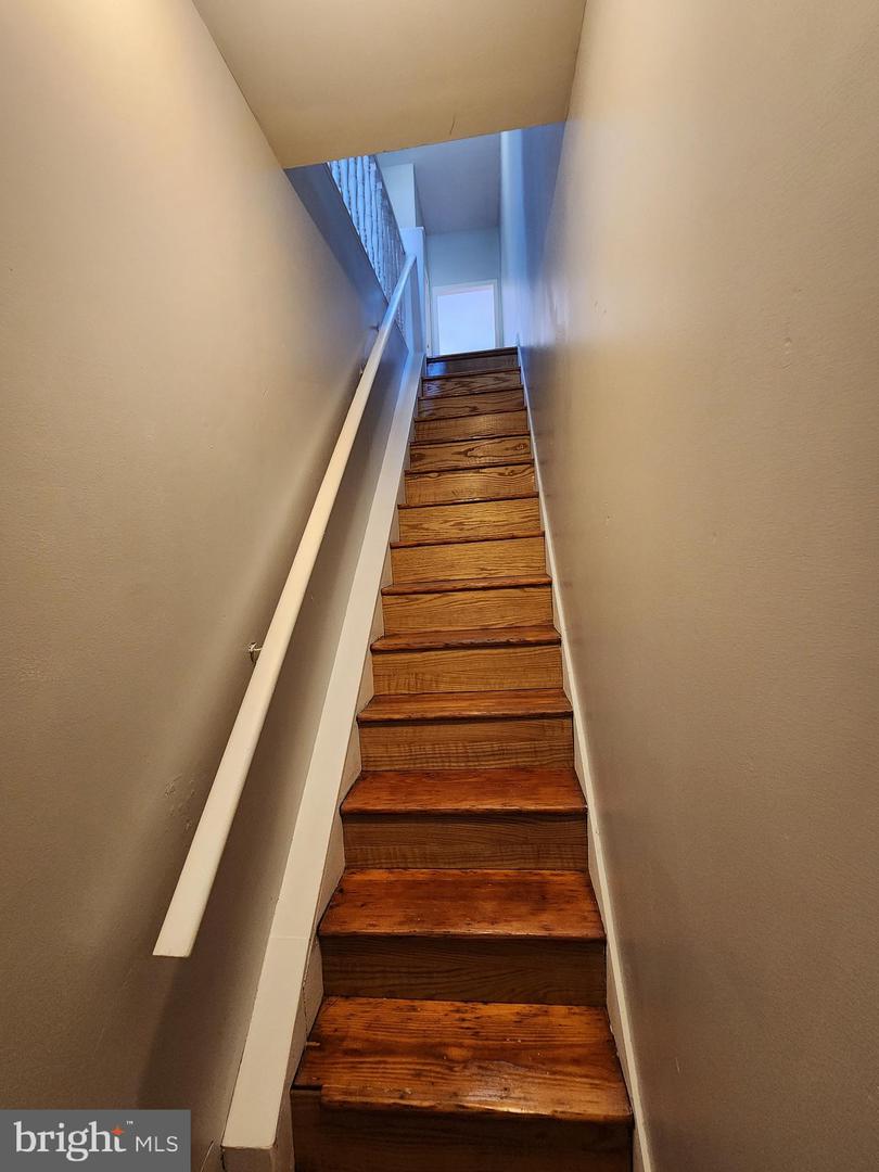 6616 Leeds St Property Photo 17