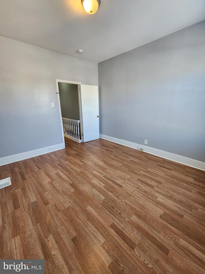 6616 Leeds St Property Photo 28