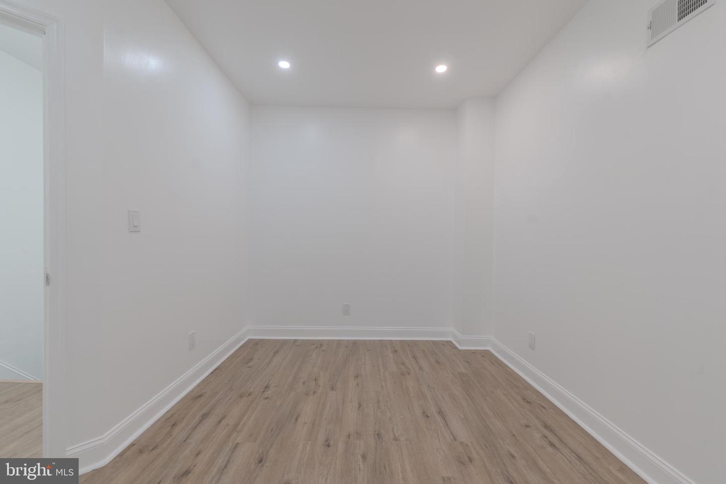 1123 S 56th St Property Photo 28