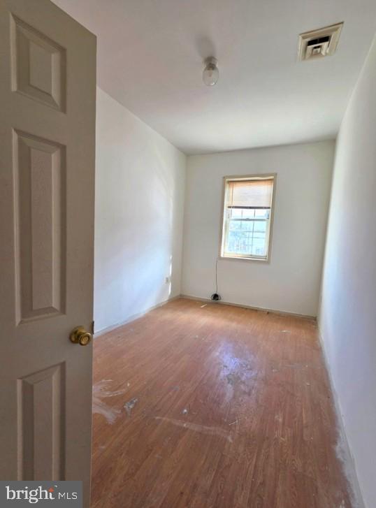 701-3 W Girard Ave Property Photo 25