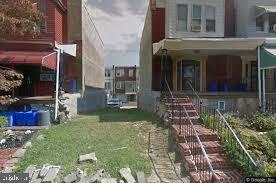 2923 N WOODSTOCK ST Property Photo 1