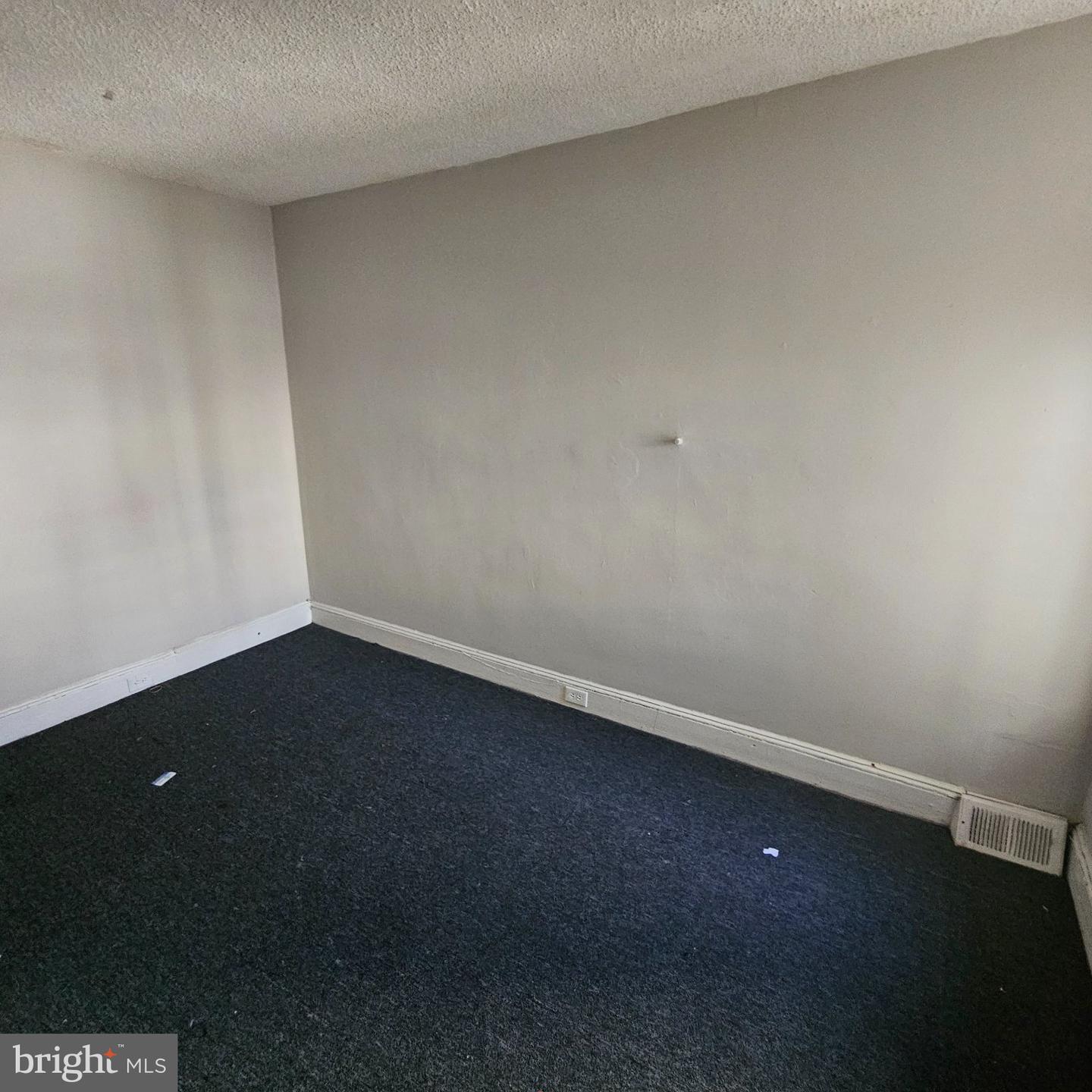 3963 Wyalusing Ave Property Photo 8