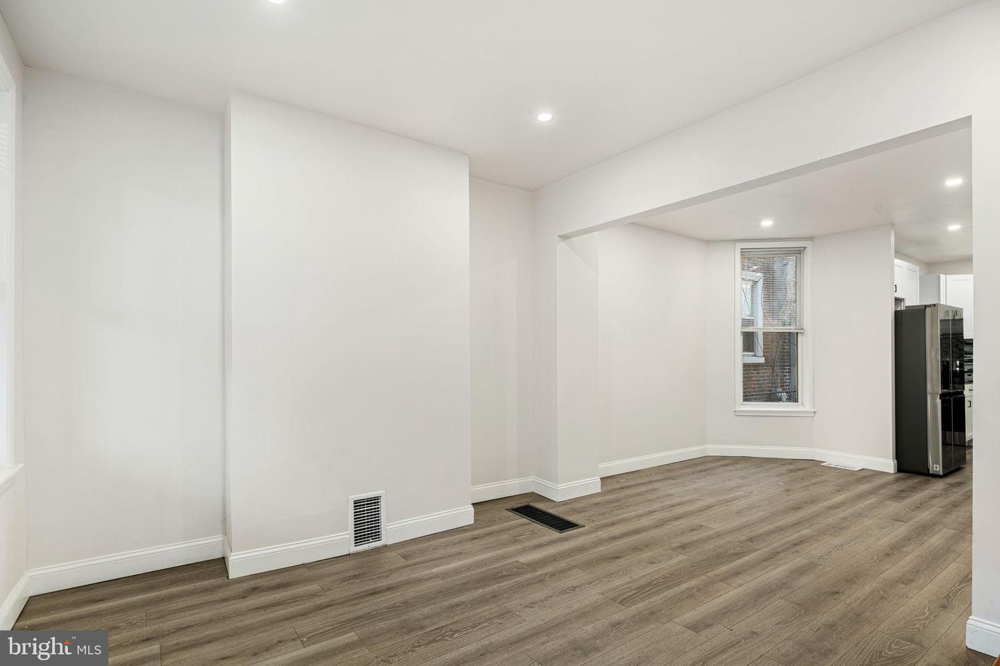 5907 Osage Ave Property Photo 6