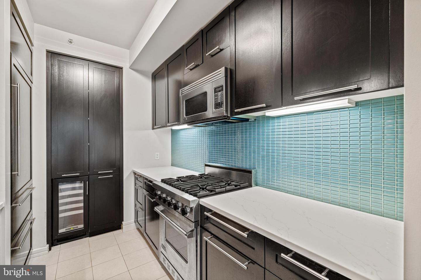 1414 S Penn Sq #6h Property Photo 8
