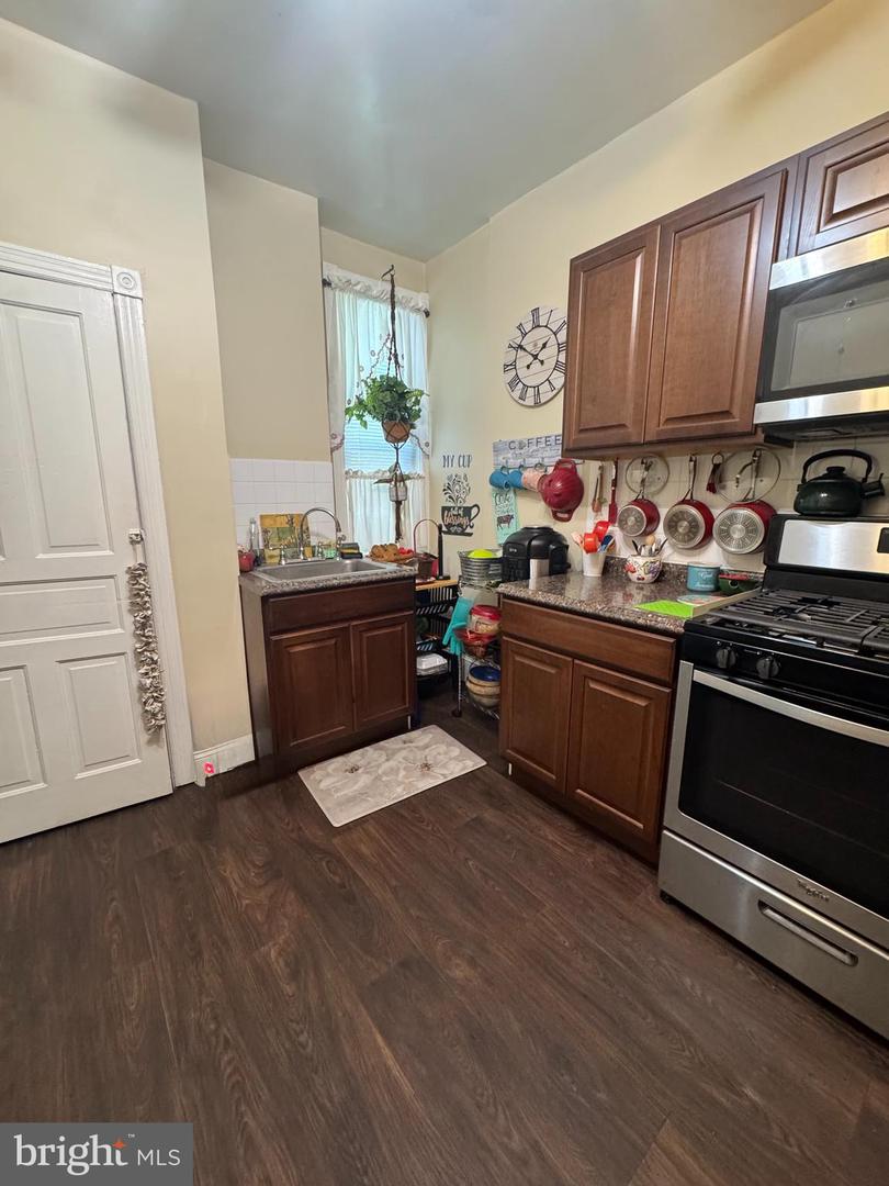 5313 W Thompson St Property Photo 6