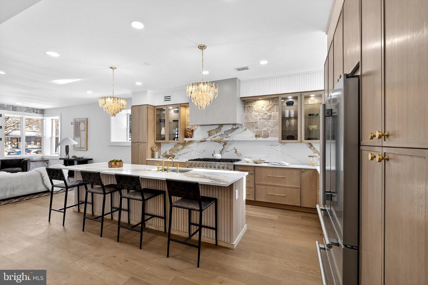 5136 Wayne Ave Property Photo 9