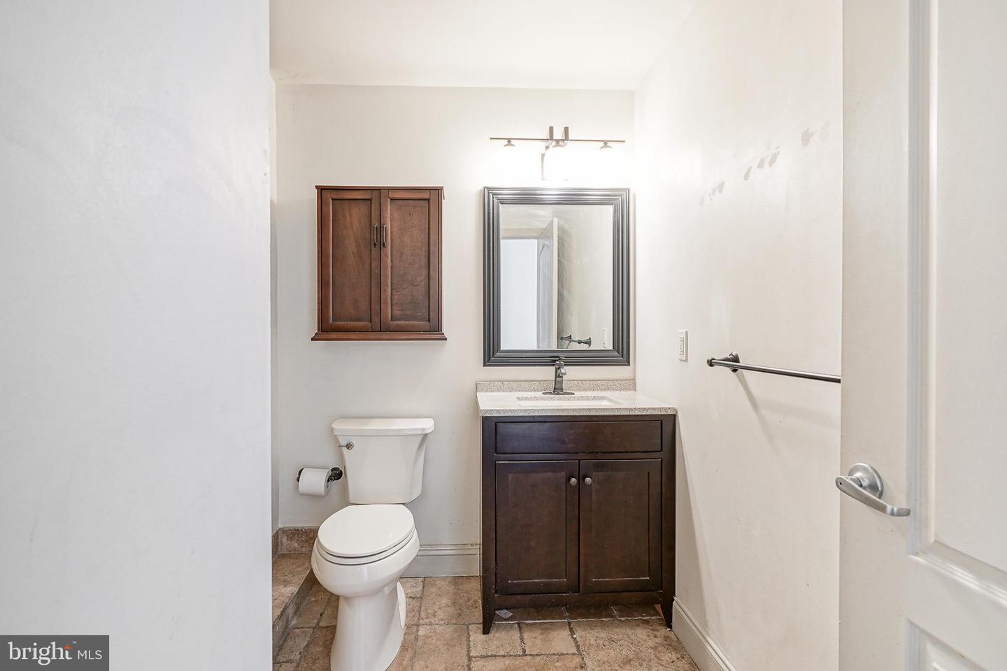 511-19 N Broad St #205 Property Photo 10