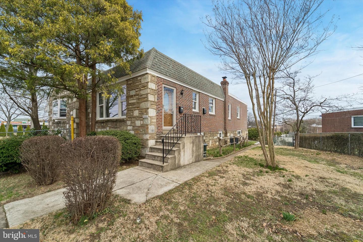 3001 WELSH RD Property Photo 1