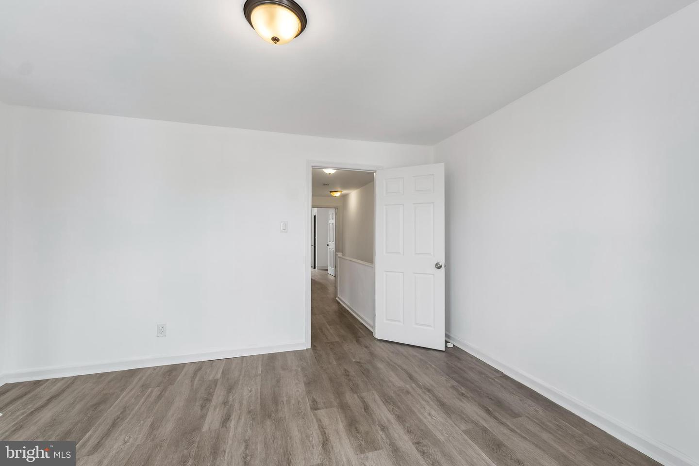1662 S Conestoga St Property Photo 10