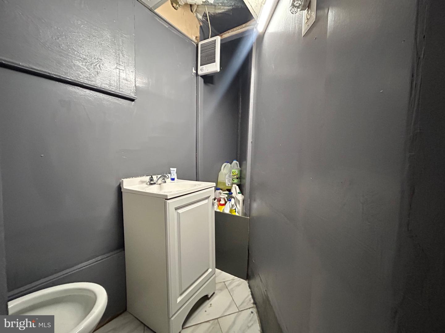6255 Limekiln Pike Property Photo 24
