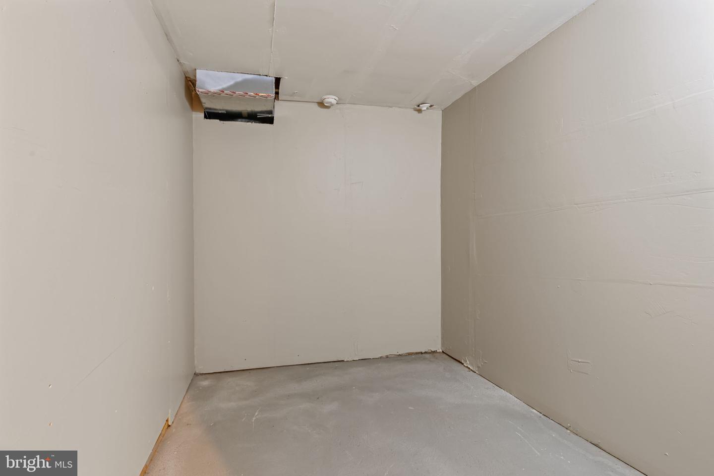 1434 N 56th St Property Photo 12