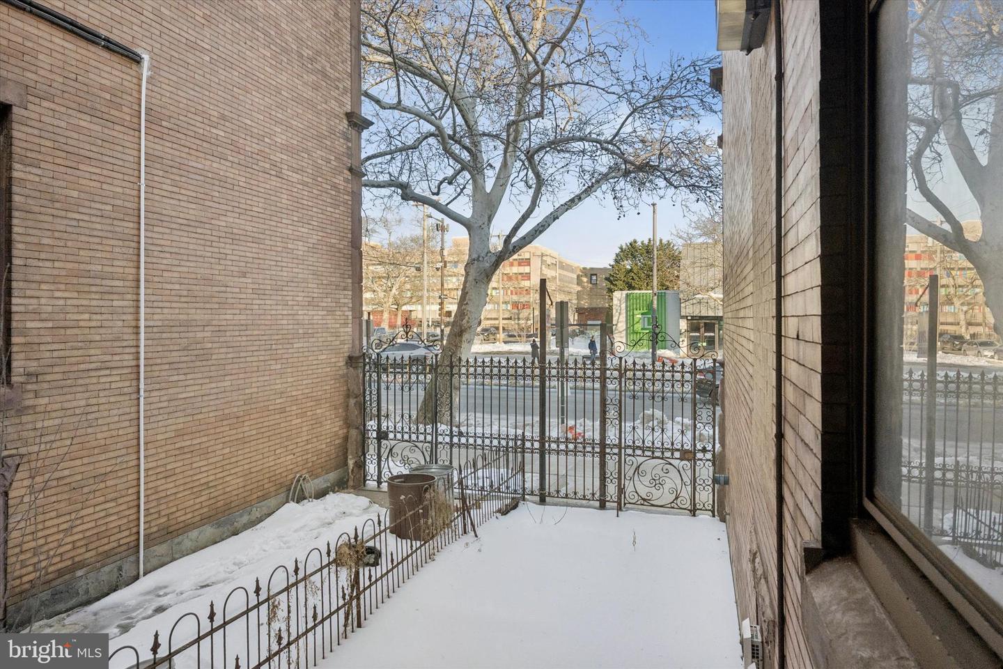 2206 S Broad St #1st Floor Property Photo 15