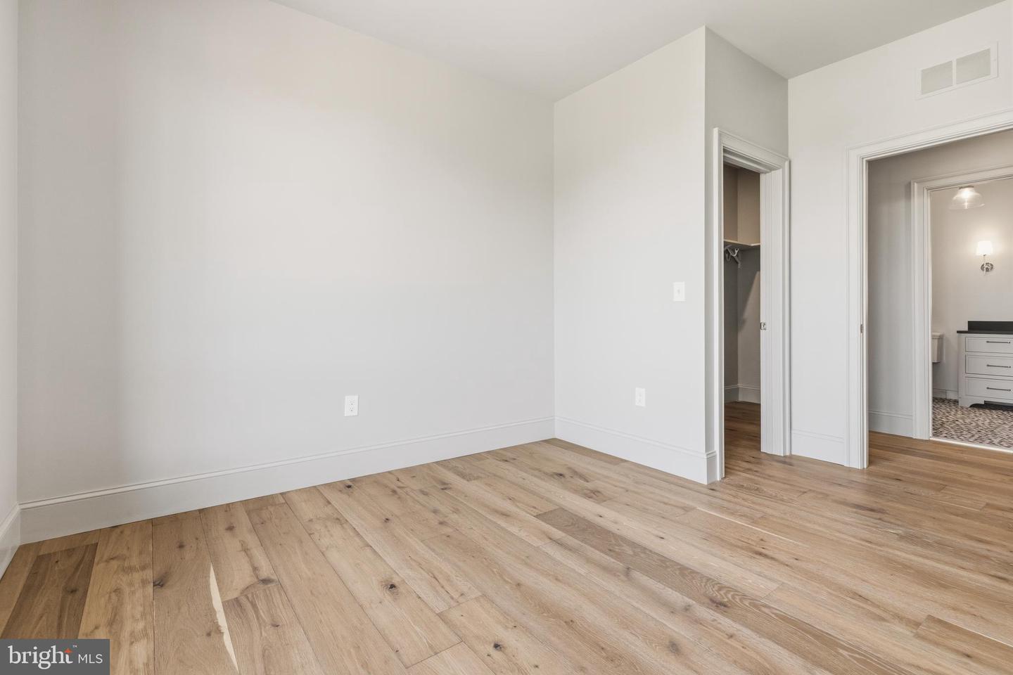 8623 Germantown Unit 301 Ave Property Photo 23