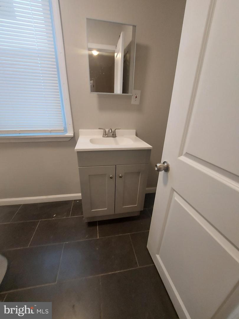3139 Janney St Property Photo 11