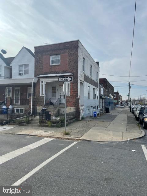 2500 S Hobson St Property Photo 1