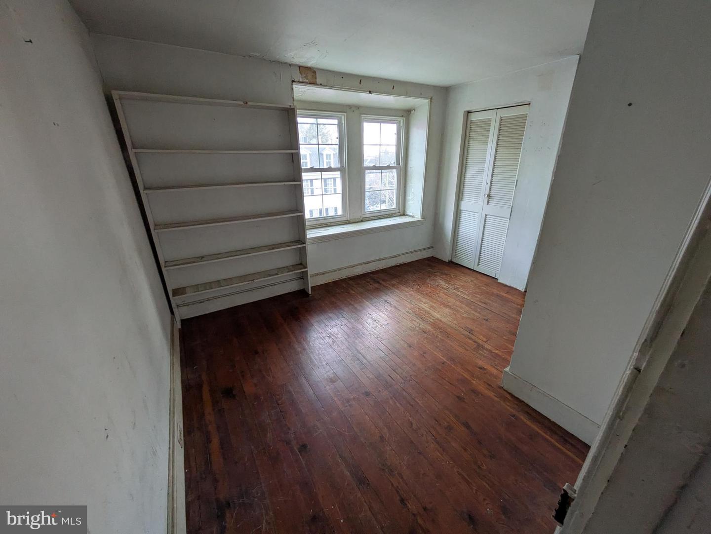 205 E Evergreen Ave Property Photo 14