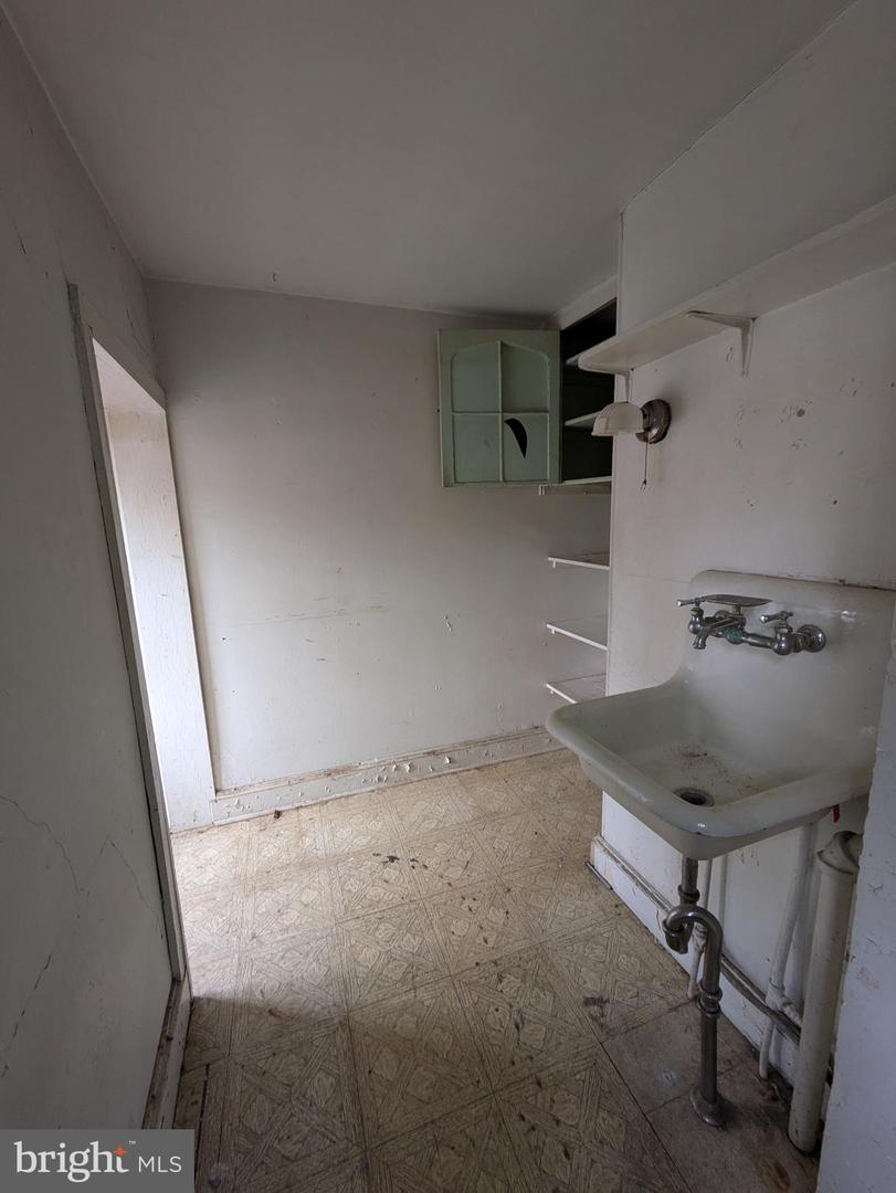 205 E Evergreen Ave Property Photo 15