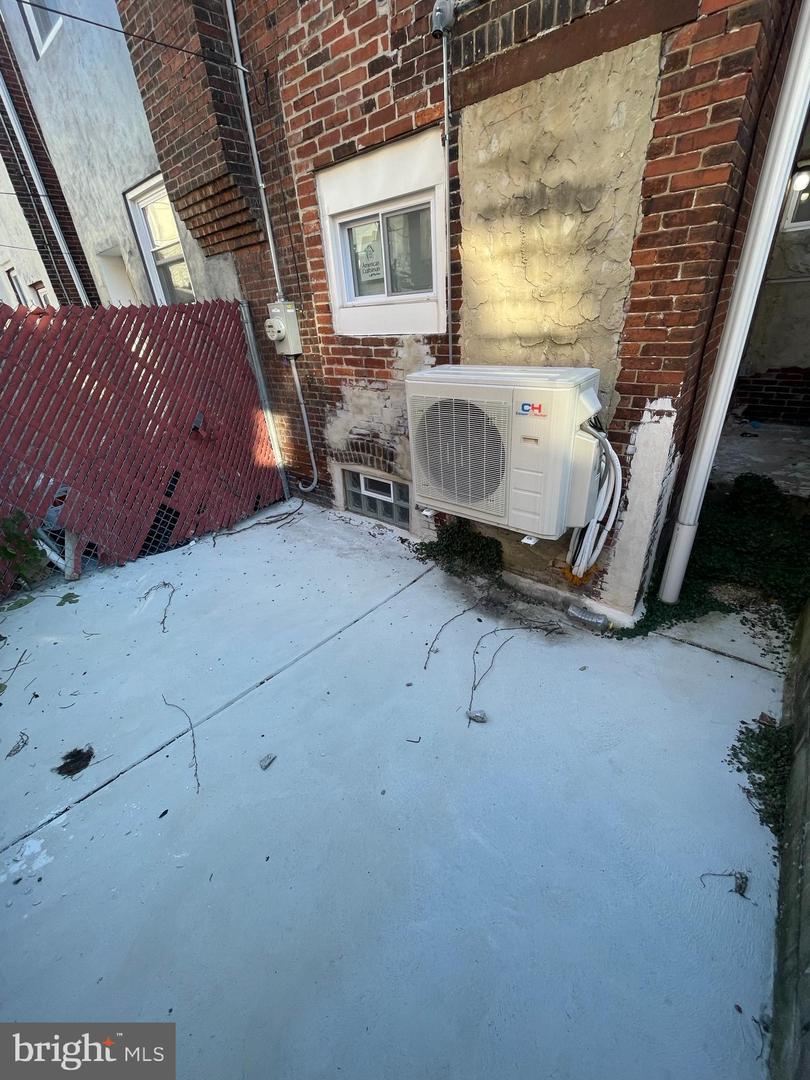 1822 S Ringgold St Property Photo 6