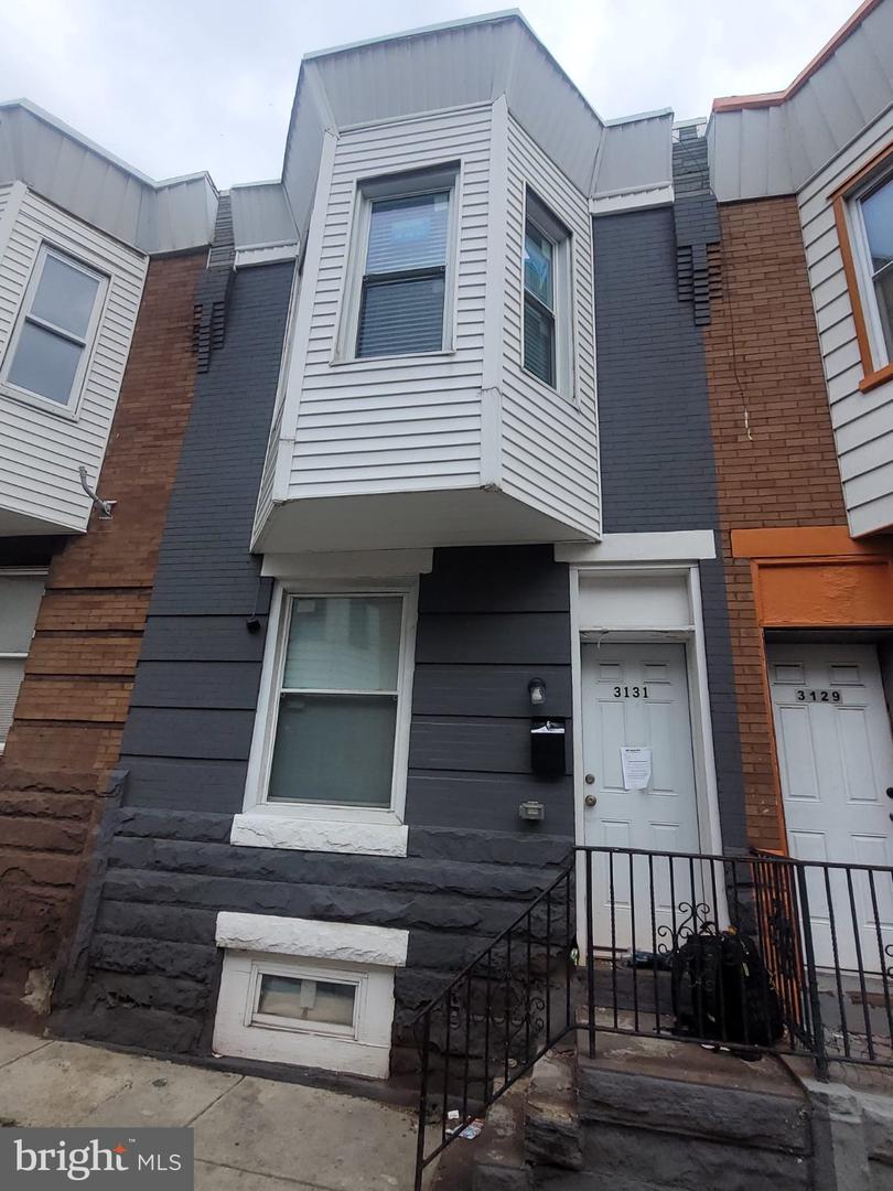 3131 CUSTER ST Property Photo 1