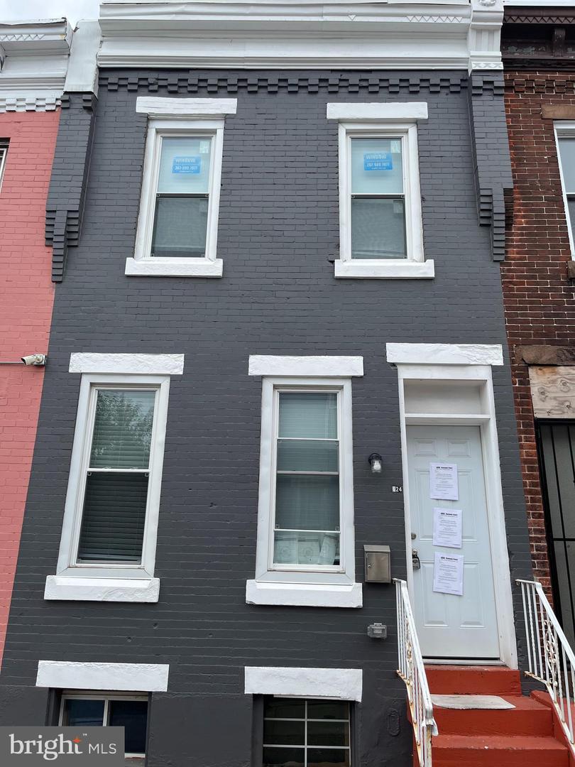624 E LIPPINCOTT ST Property Photo 1