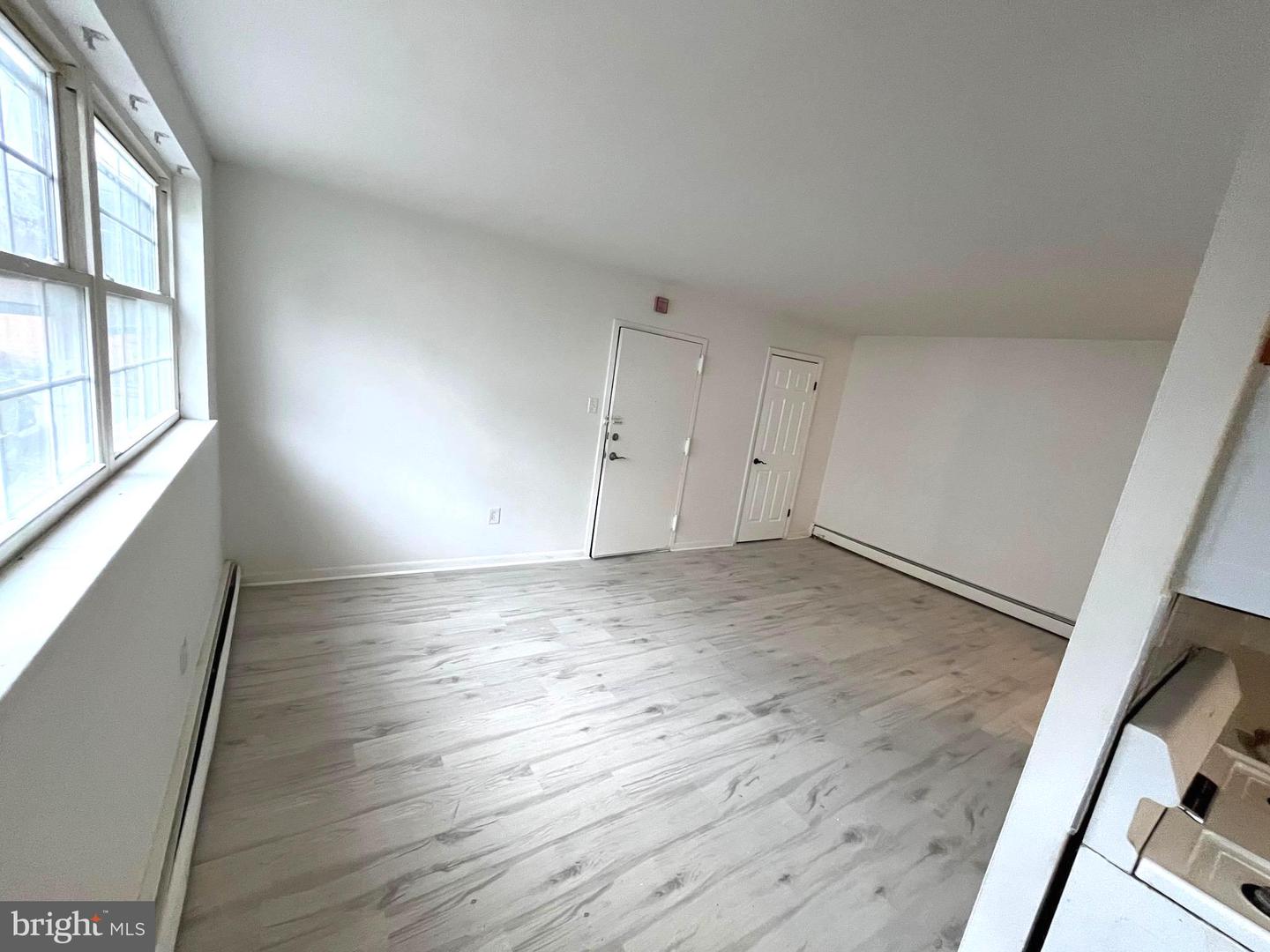 6010 Bingham St #2b Property Photo 6