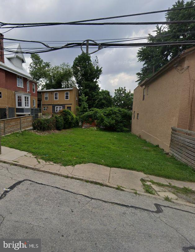 122 E Herman St Property Photo 1