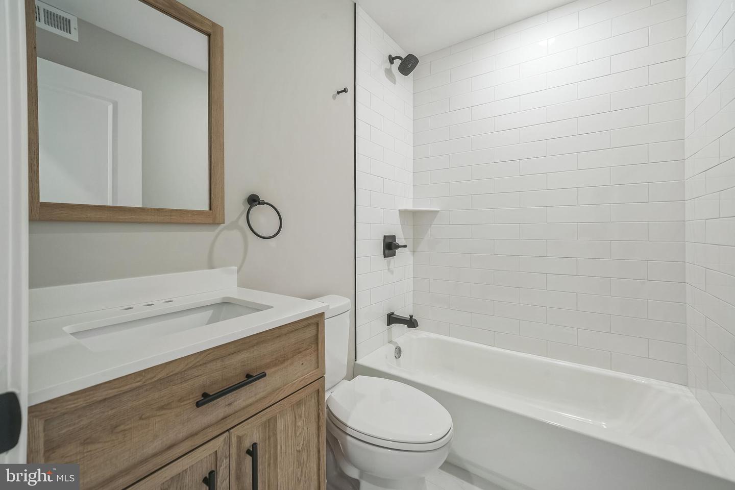 1702 S 22nd St Property Photo 14