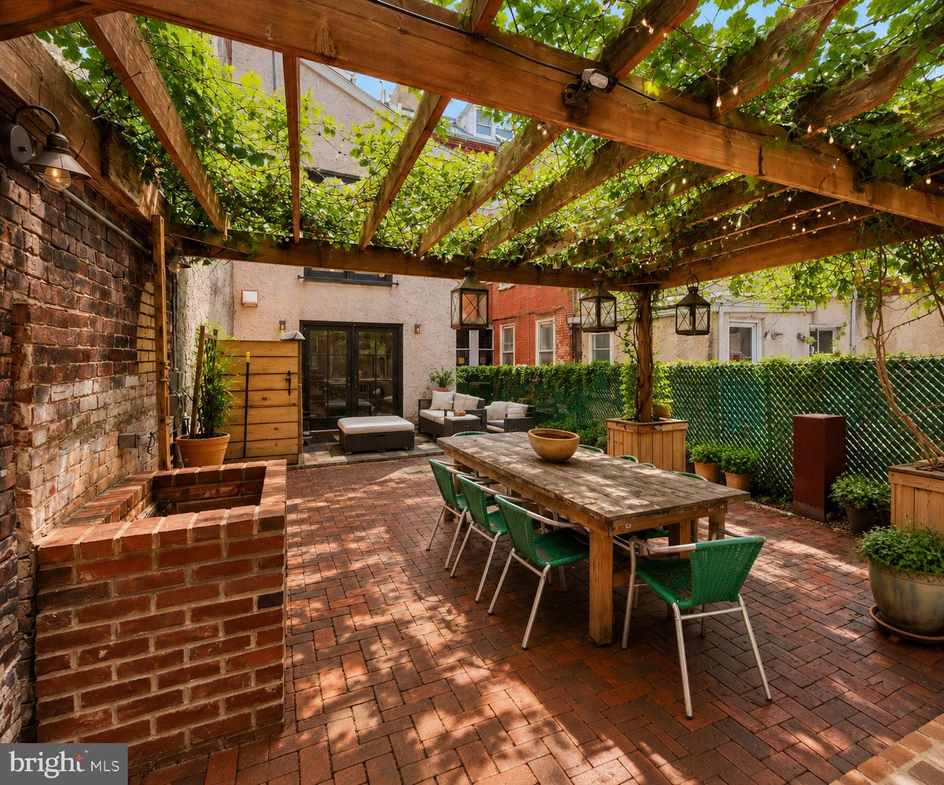 503 Fairmount Ave Property Photo 1