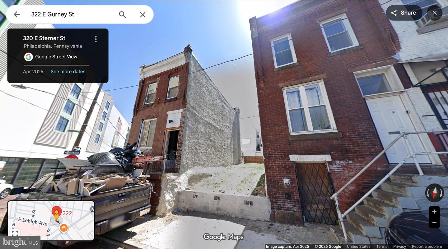 322 E GURNEY ST Property Photo 1