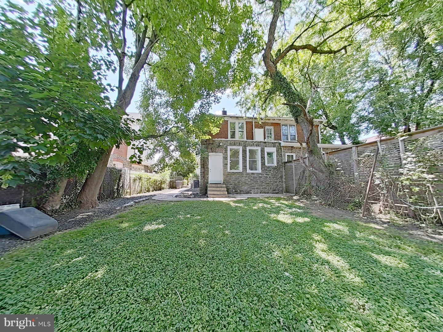 4845 Pulaski Ave Property Photo 42
