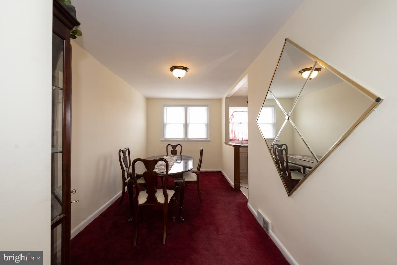 8648 Rugby St Property Photo 17