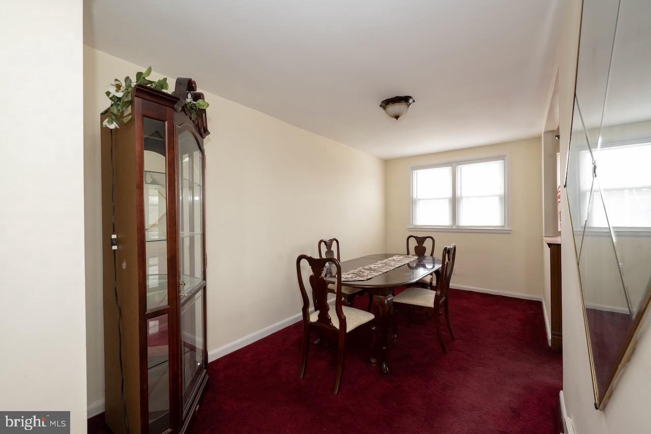 8648 Rugby St Property Photo 21