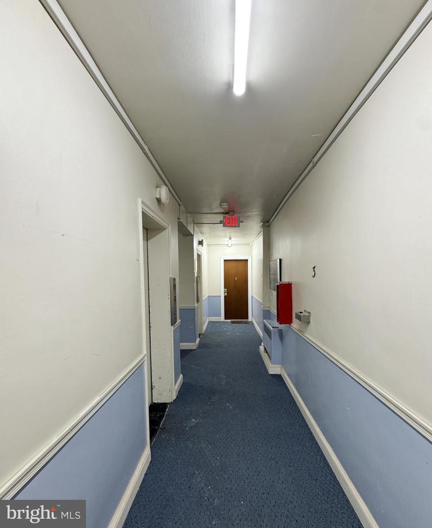 400-14 W Hortter St #301 Property Photo 6