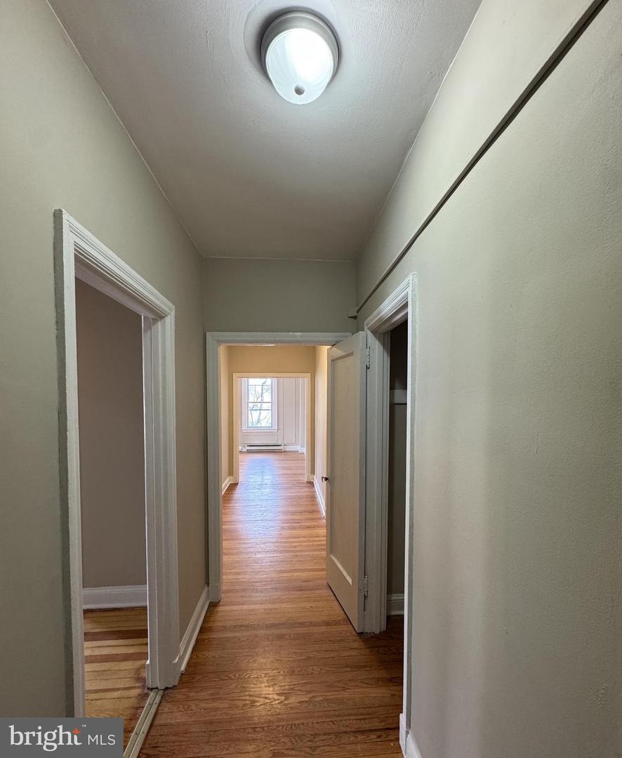 400-14 W Hortter St #301 Property Photo 7