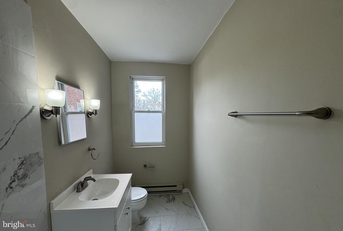 400-14 W Hortter St #301 Property Photo 27