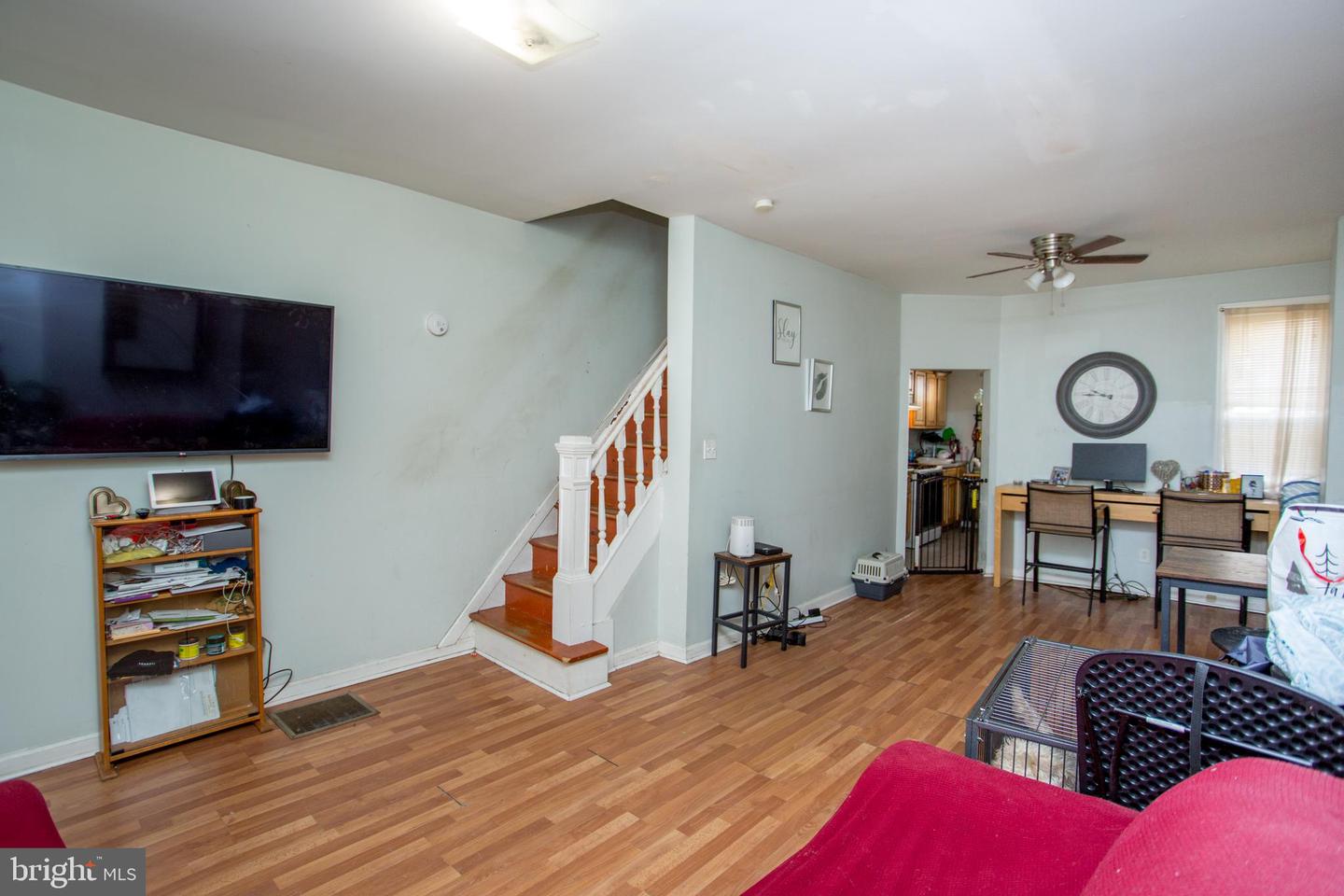 1253 S Saint Bernard St Property Photo 11