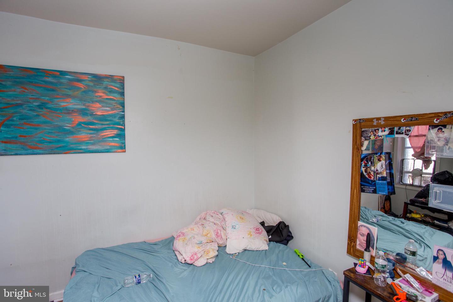 1253 S Saint Bernard St Property Photo 29
