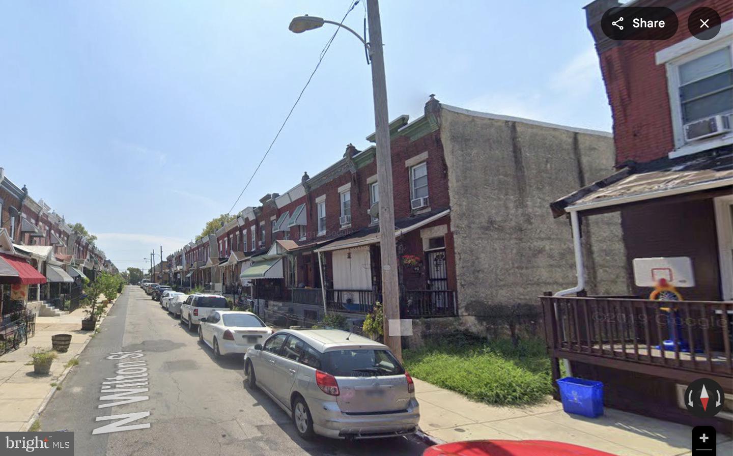 446 N Wilton St Property Photo 2