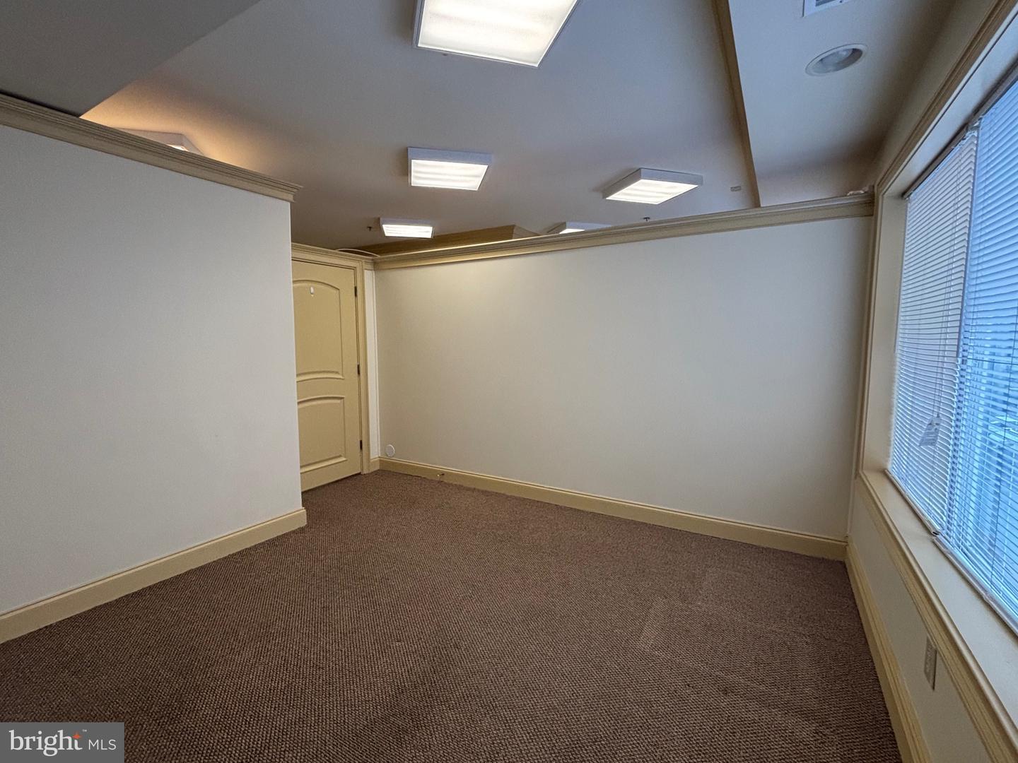 10065-67 Sandmeyer Ln #212 Property Photo 22