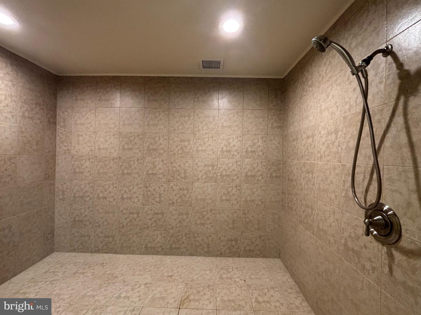 10065-67 Sandmeyer Ln #212 Property Photo 27
