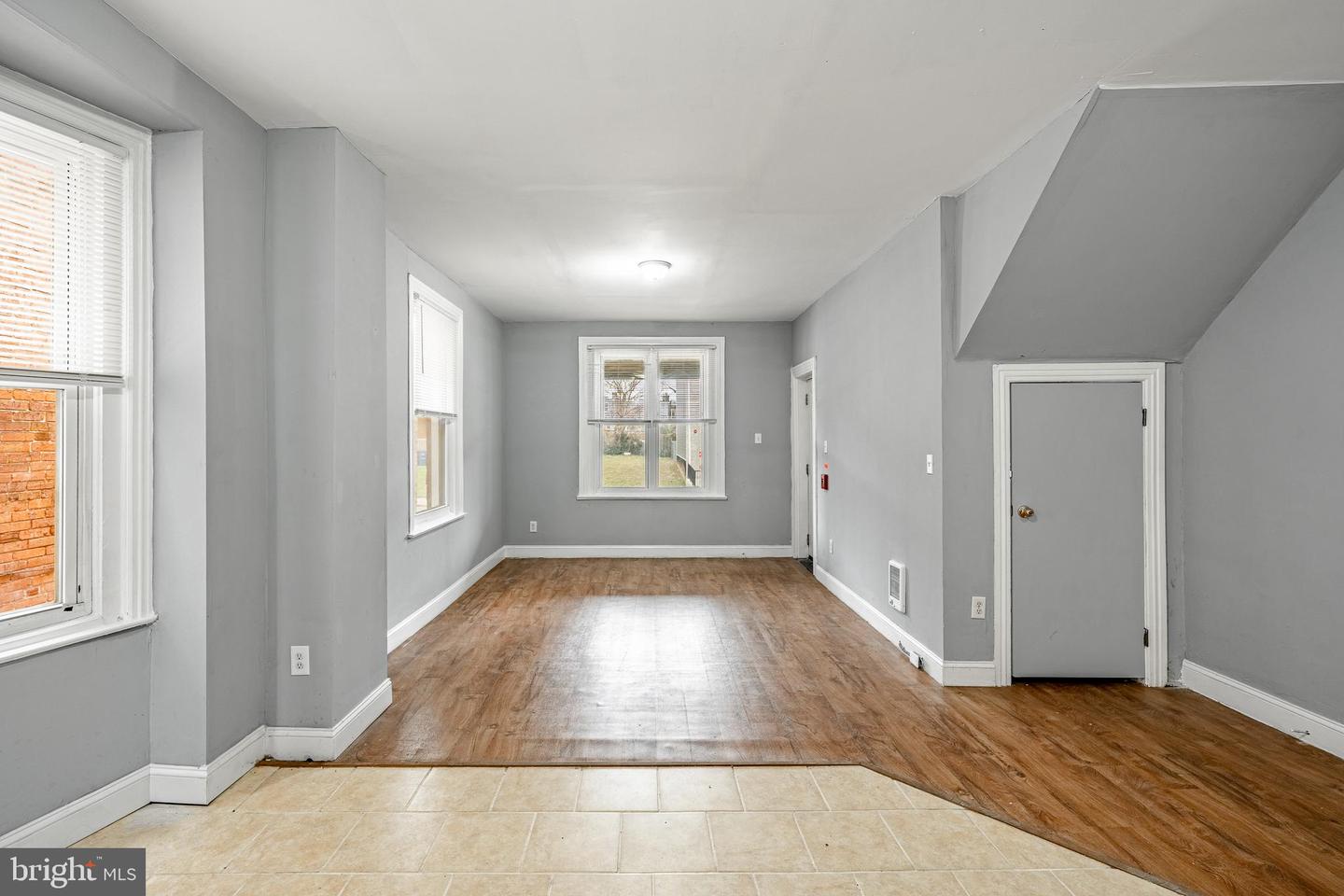 5323 Angora Ter Property Photo 9