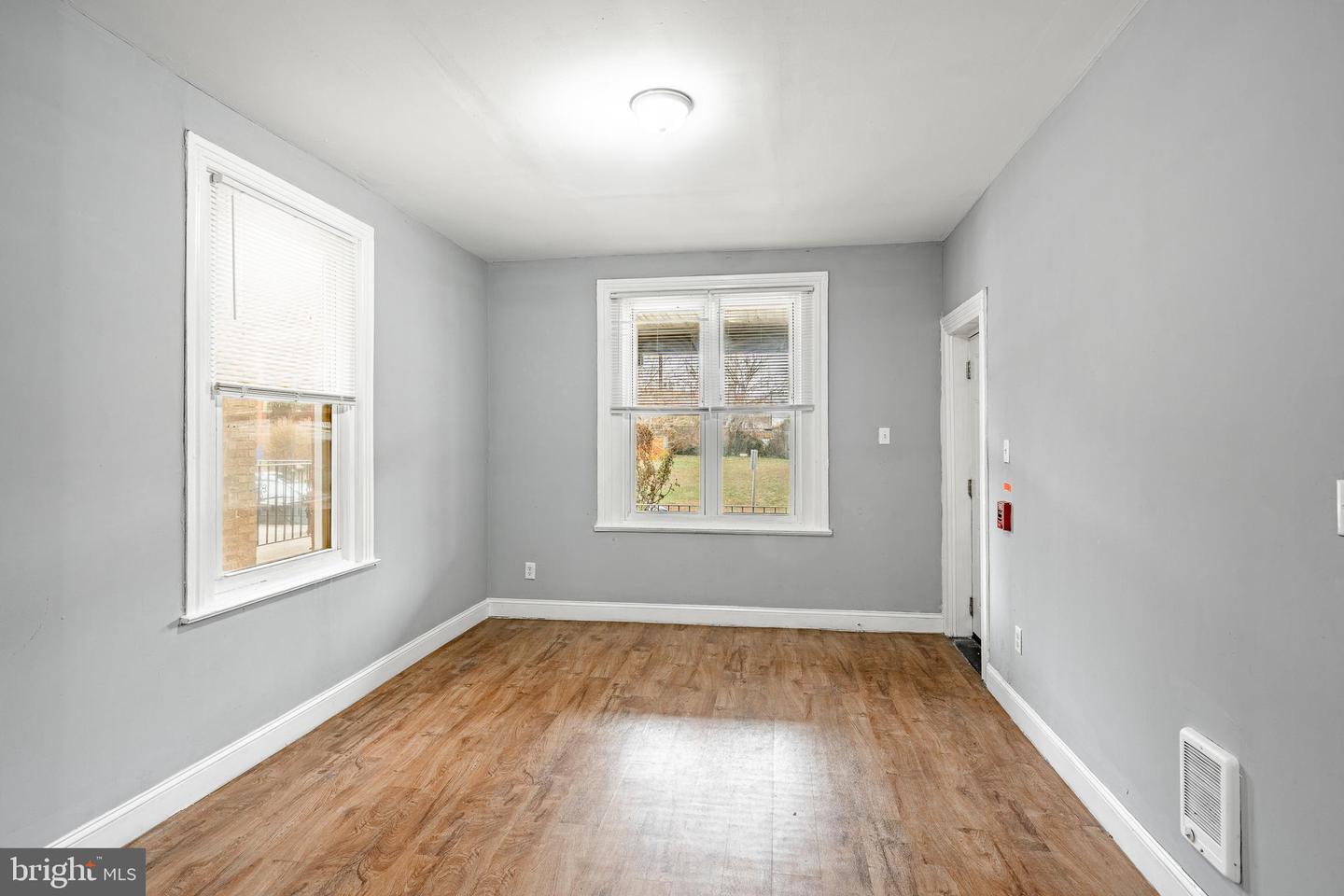 5323 Angora Ter Property Photo 14