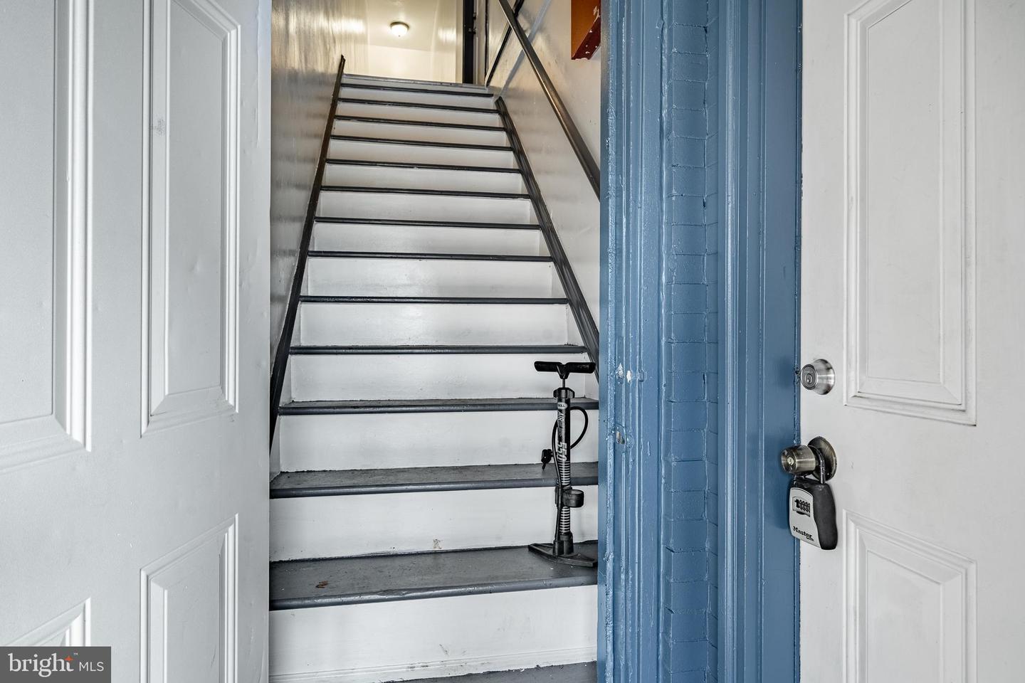 5323 Angora Ter Property Photo 20